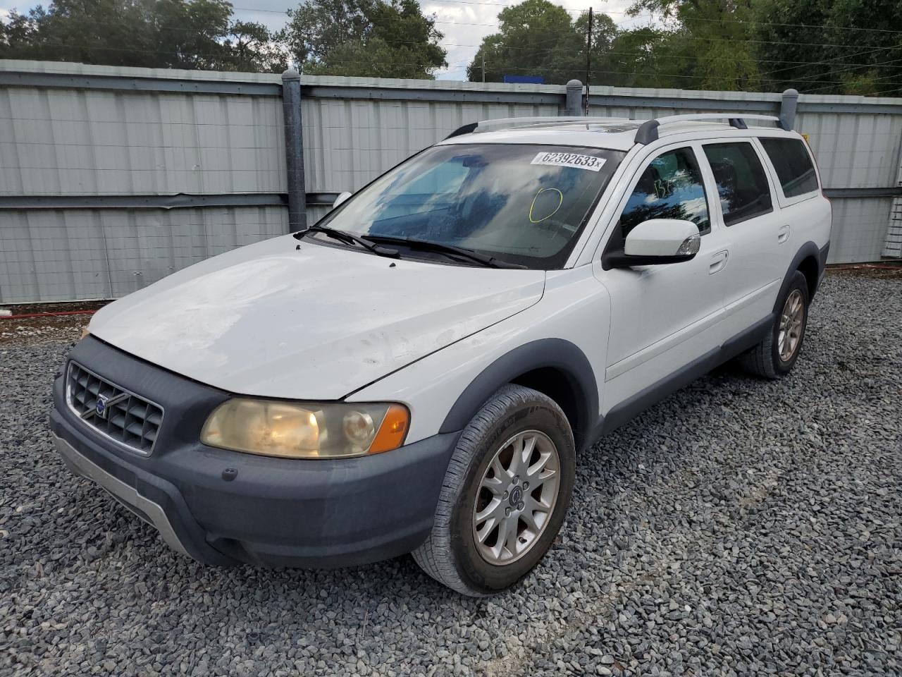 VOLVO XC70 2005