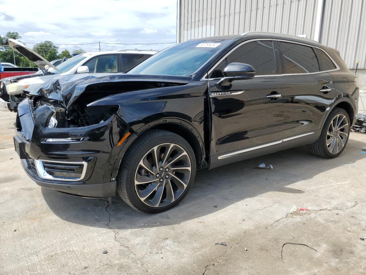 LINCOLN NAUTILUS R 2020
