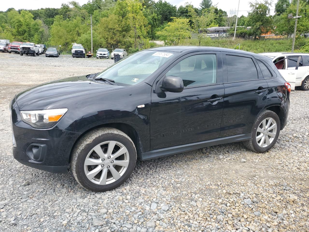 MITSUBISHI OUTLANDER 2015