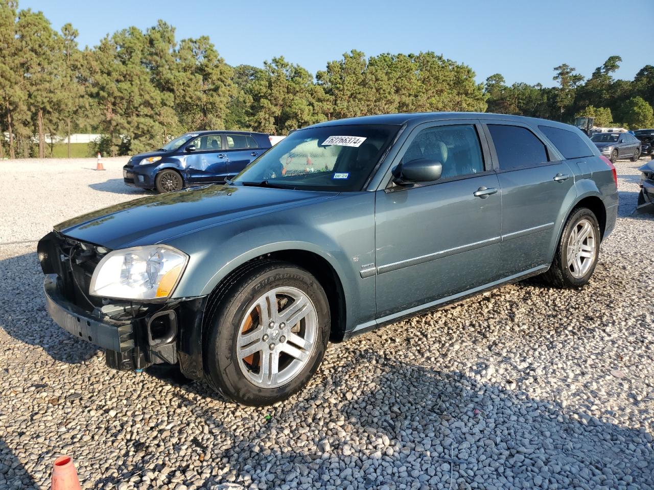 DODGE MAGNUM R/T 2005