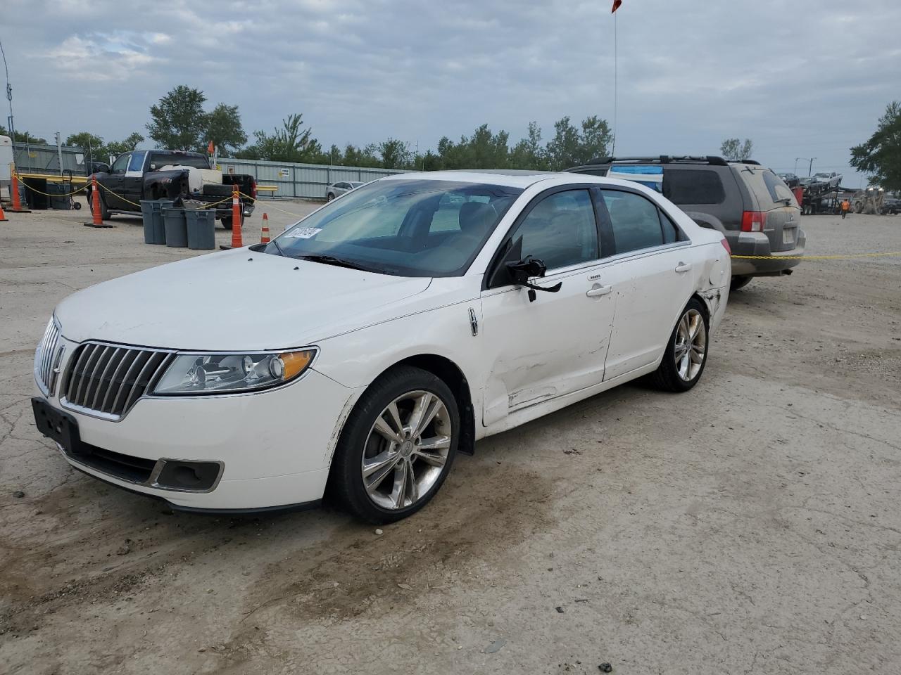 LINCOLN MKZ 2012