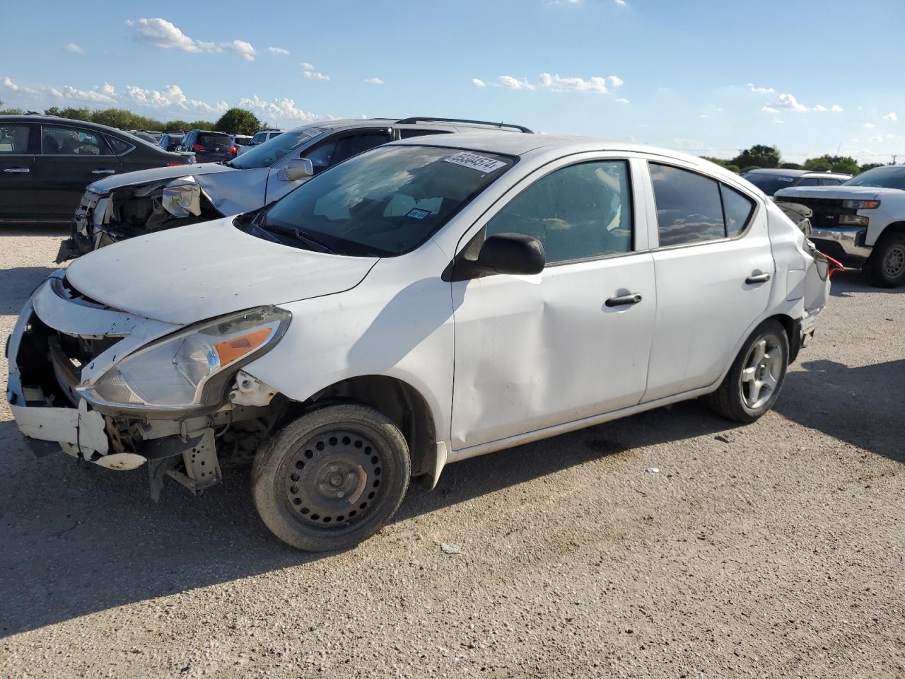 NISSAN VERSA S 2015