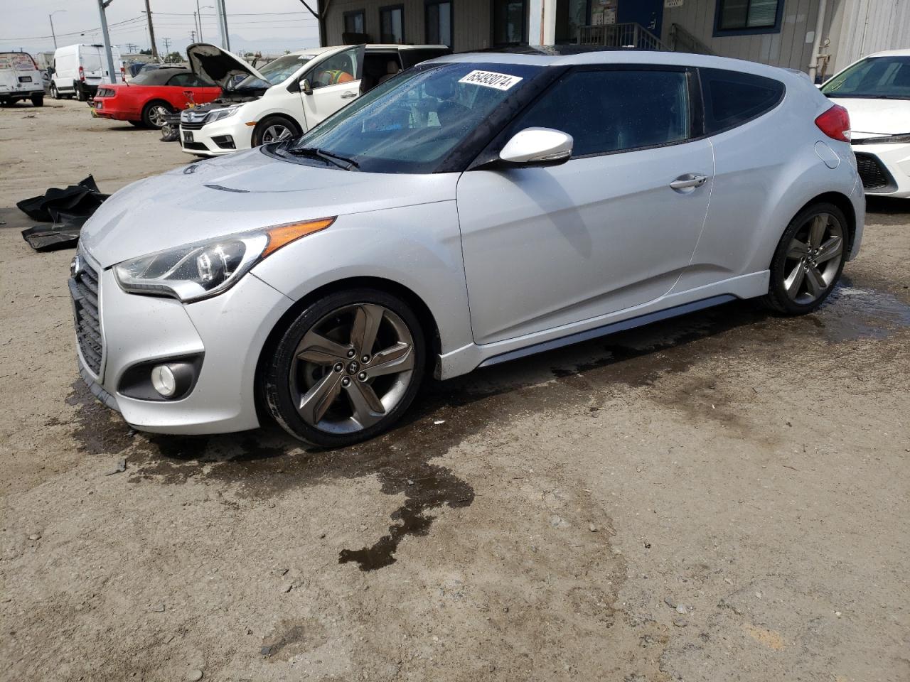 HYUNDAI Veloster T 2013