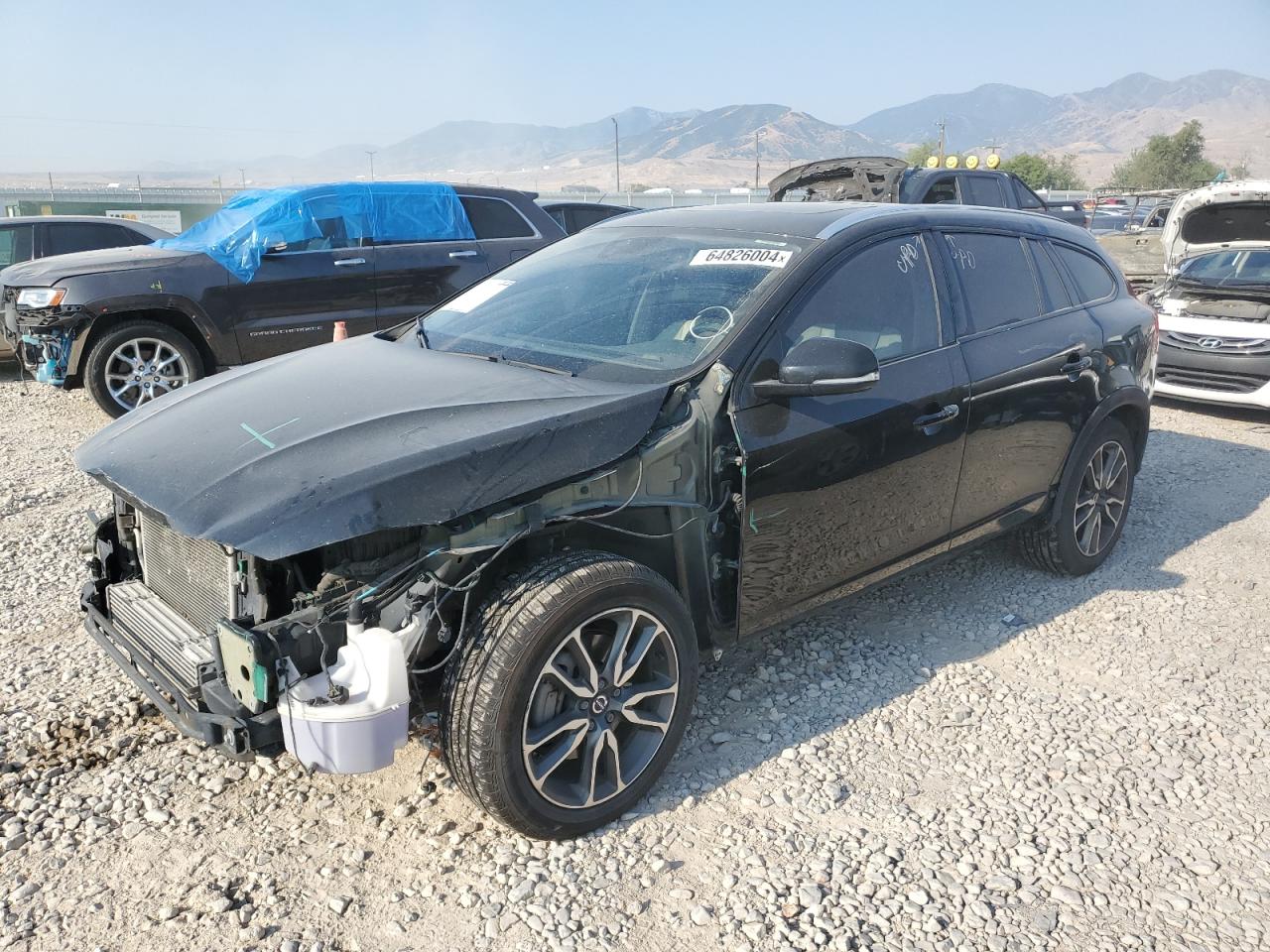 VOLVO V60 CROSS 2017