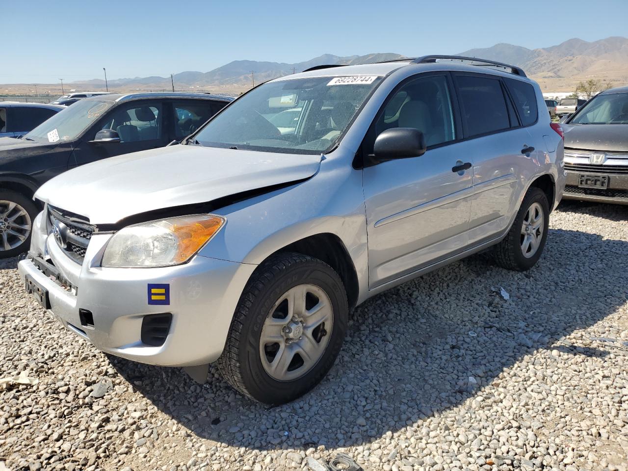 TOYOTA RAV4 2012