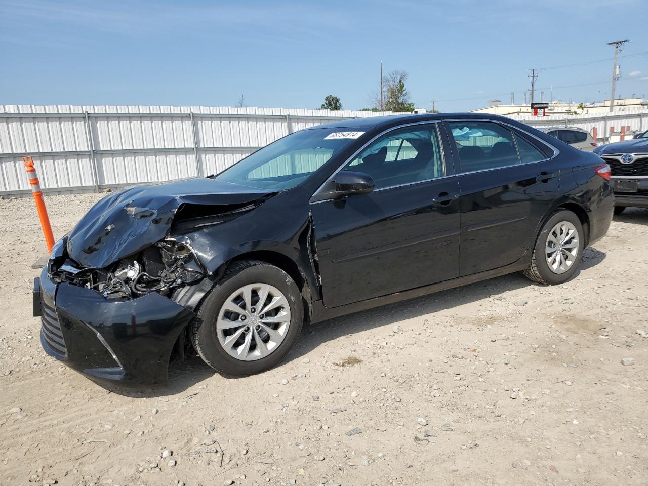TOYOTA CAMRY LE 2015