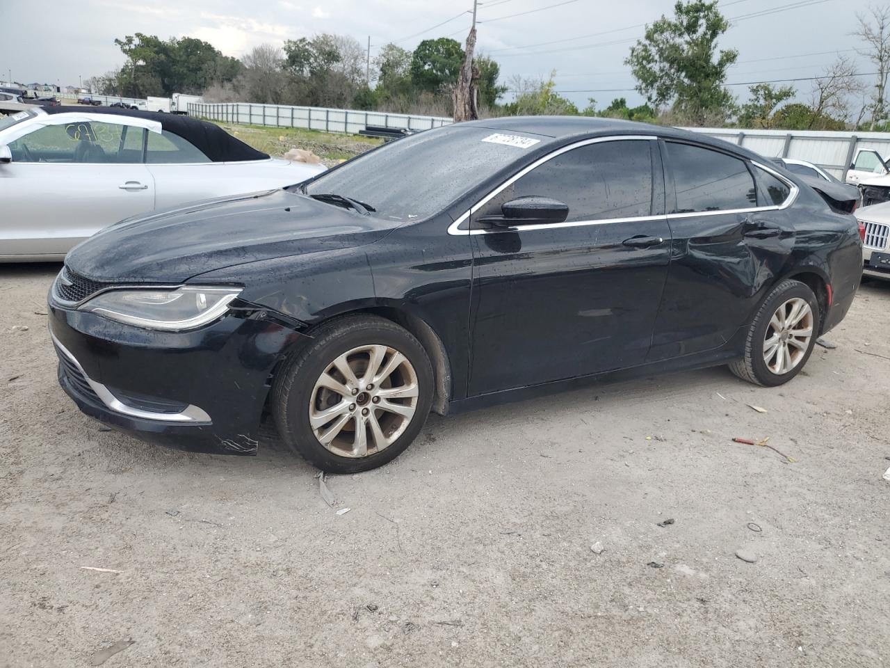 CHRYSLER 200 2015