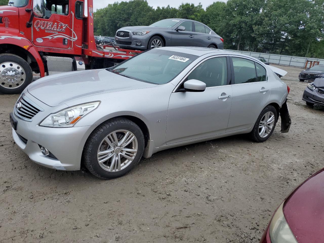 INFINITI Q40 2015