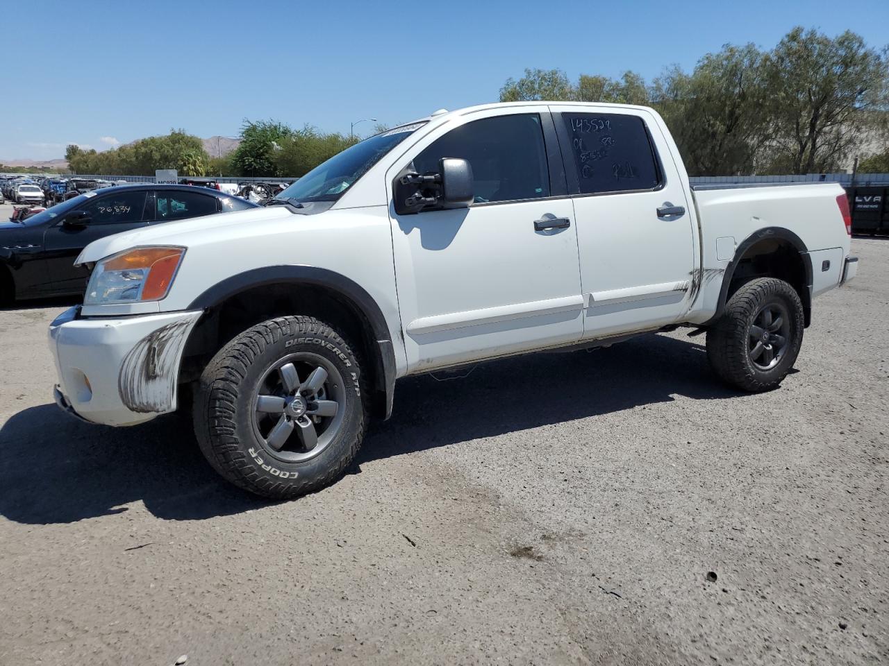 NISSAN TITAN S 2015