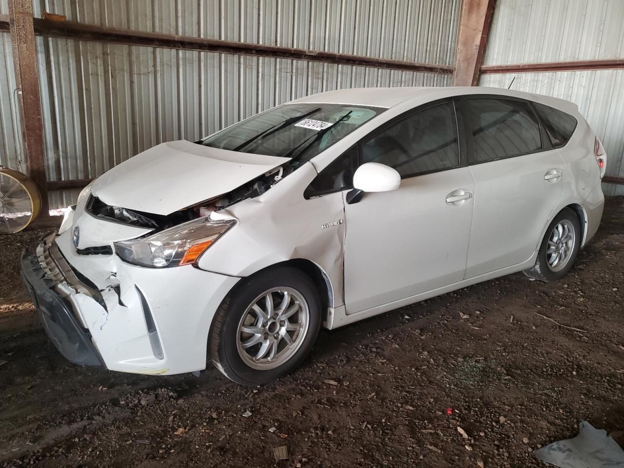 TOYOTA PRIUS V 2015
