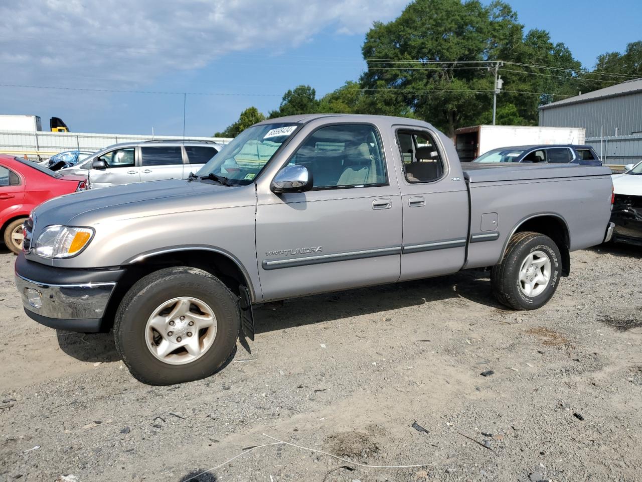 TOYOTA TUNDRA 2002
