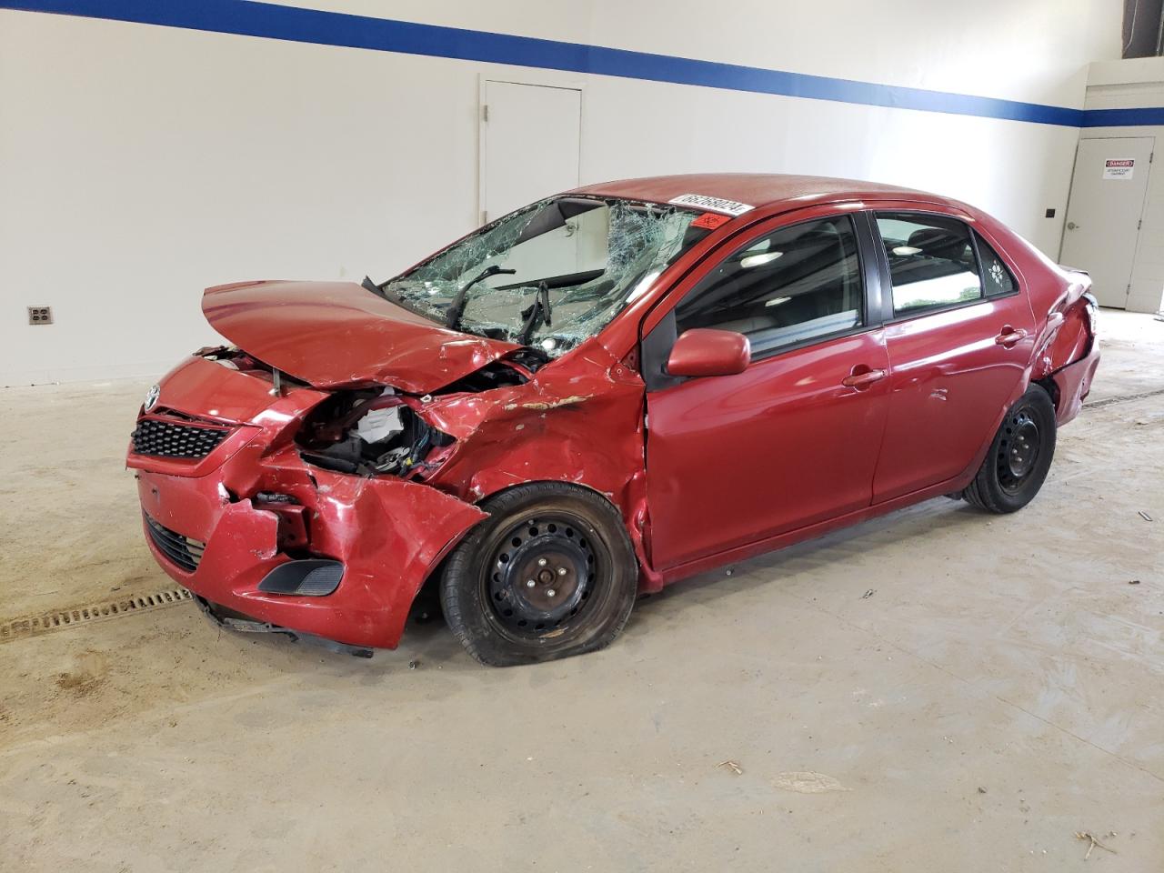 TOYOTA YARIS 2009