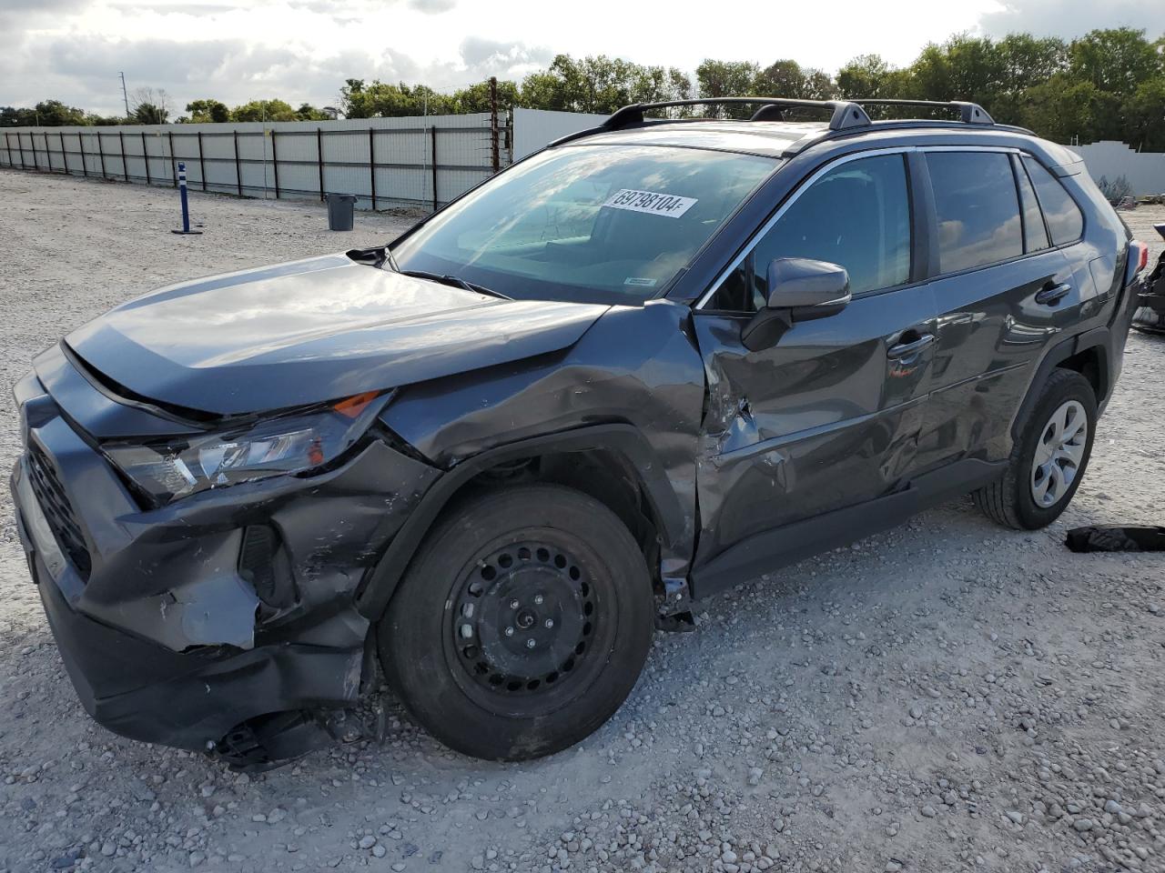TOYOTA Rav4 Le 2021