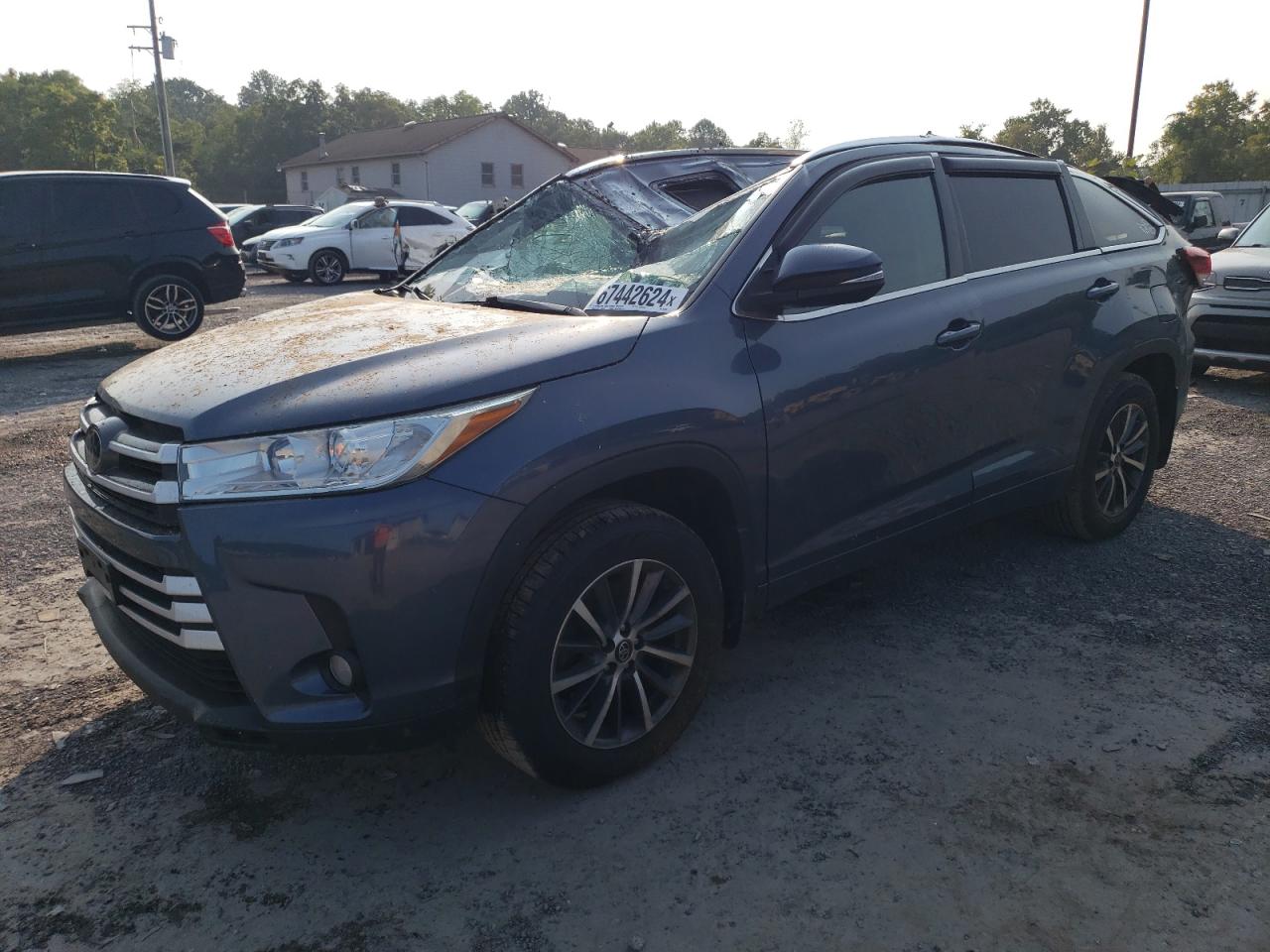 TOYOTA Highlander 2017