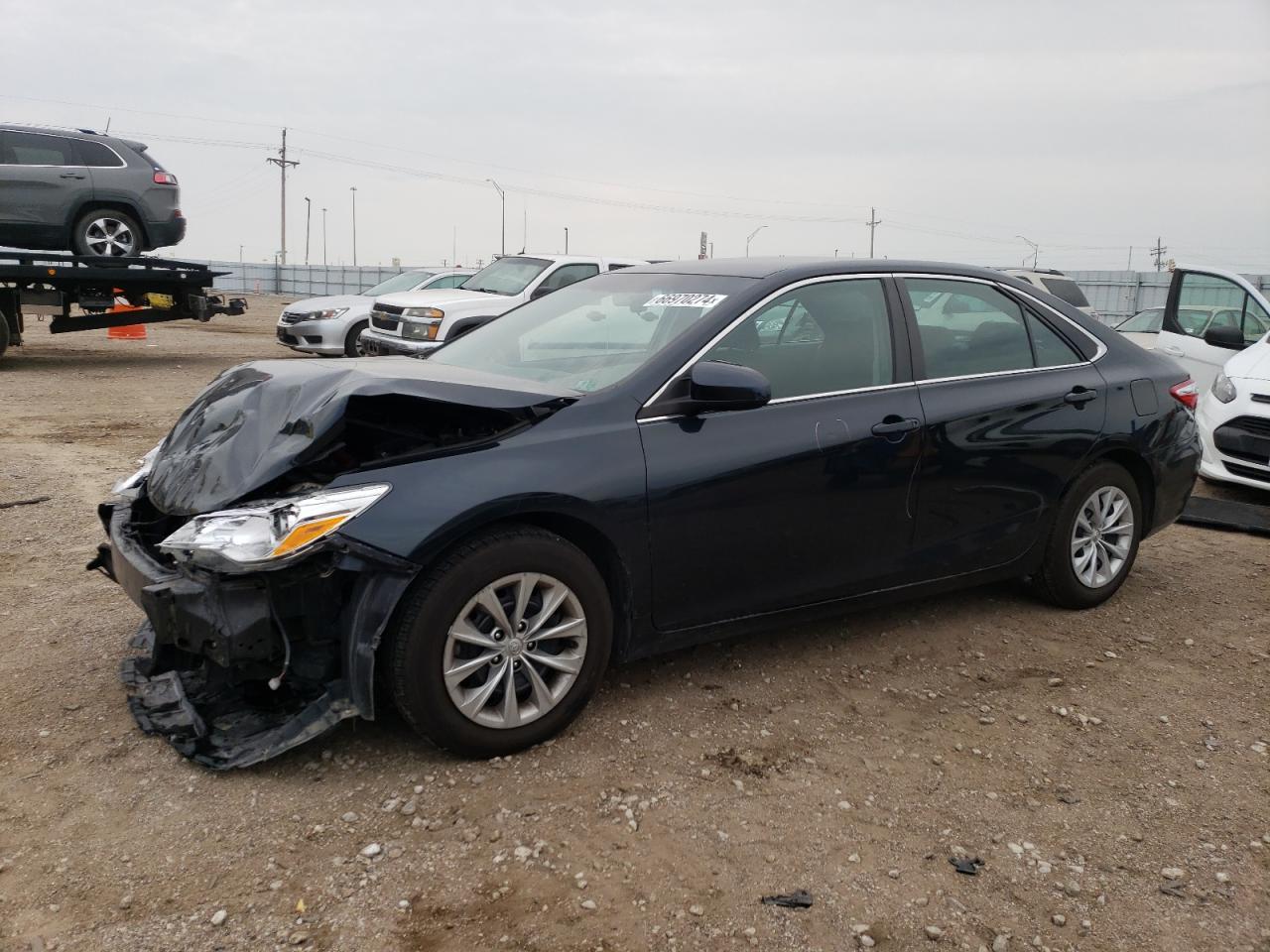 TOYOTA CAMRY LE 2015