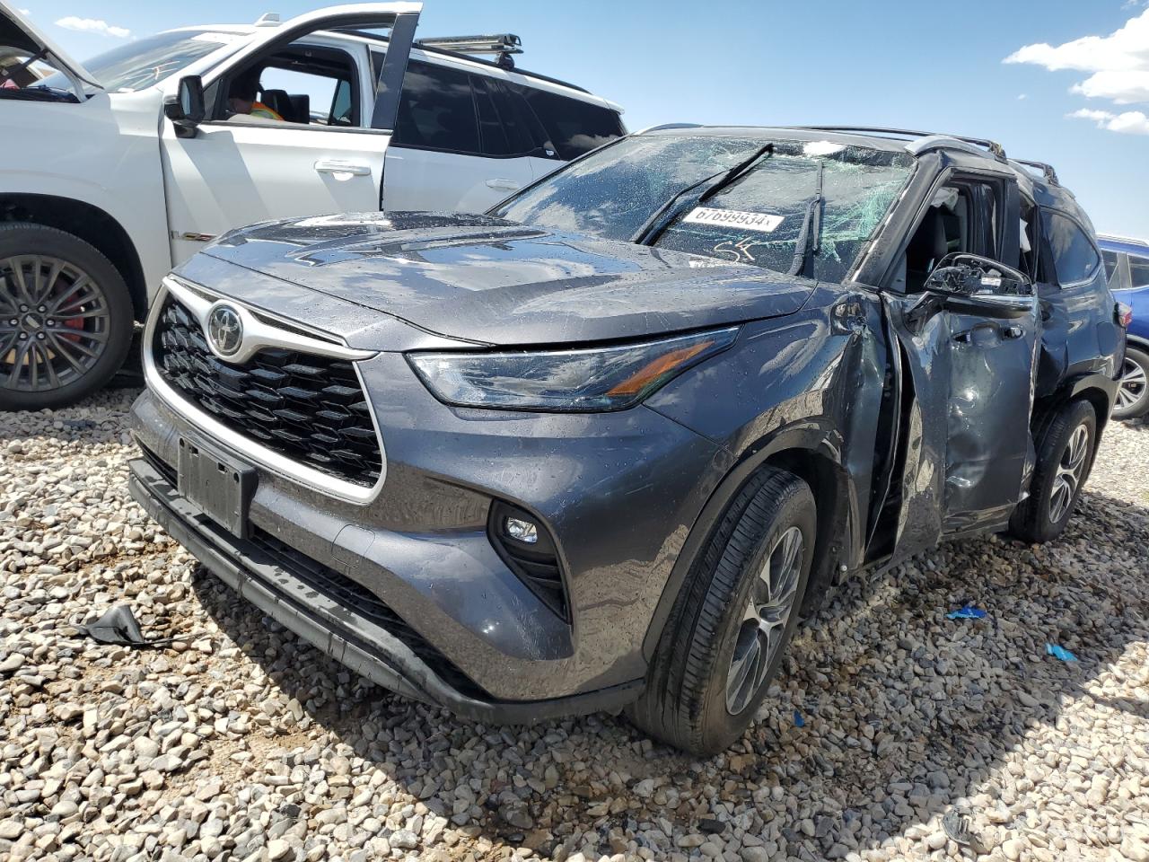 TOYOTA HIGHLANDER 2022