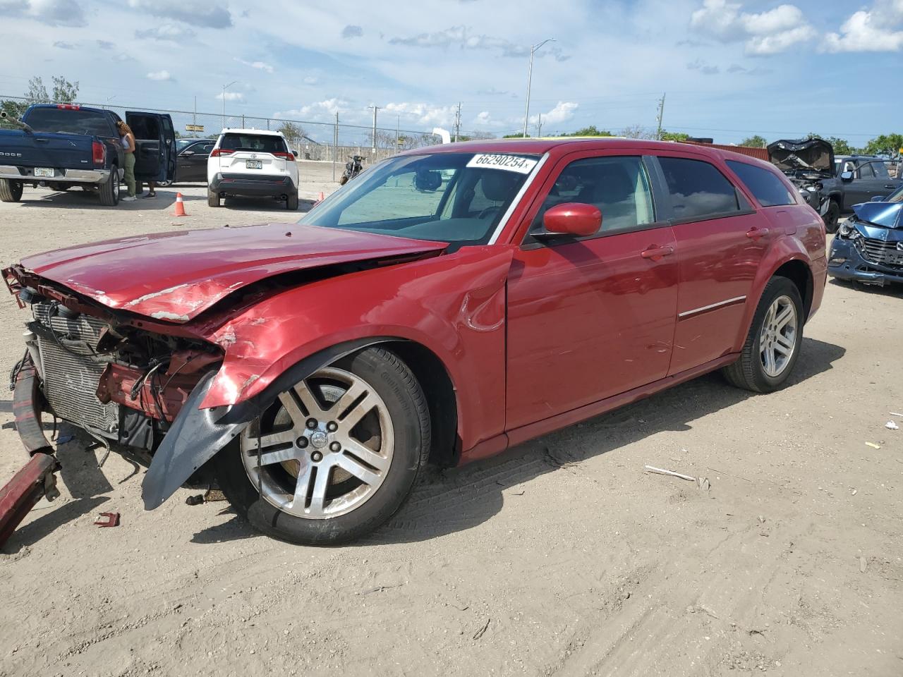 DODGE MAGNUM R/T 2006