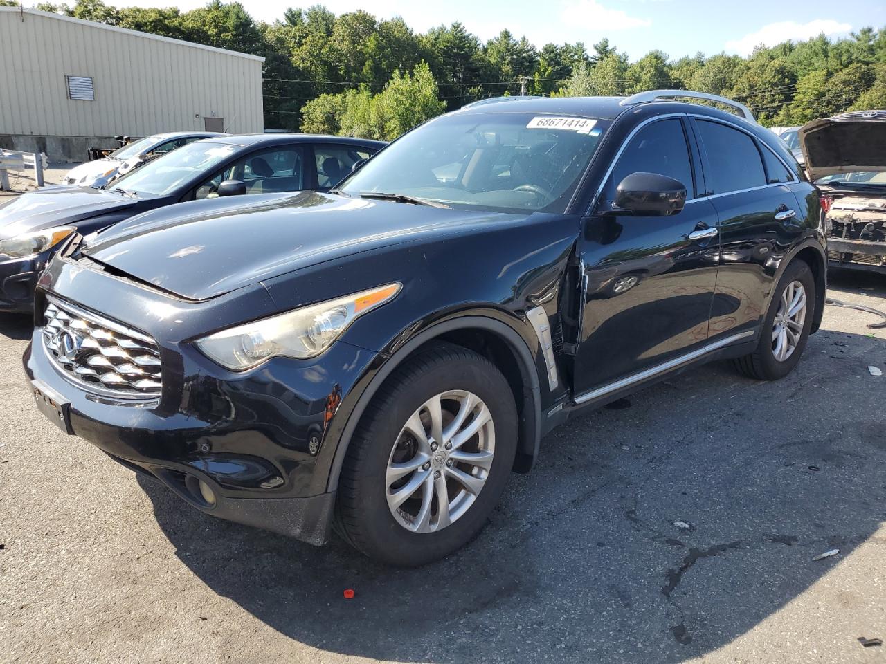 INFINITI FX35 2010