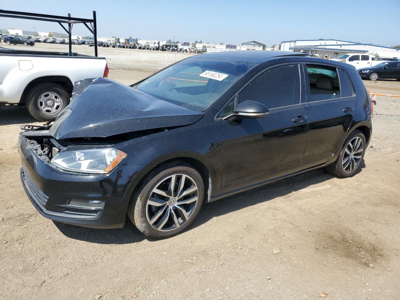 VOLKSWAGEN GOLF S/SE 2016