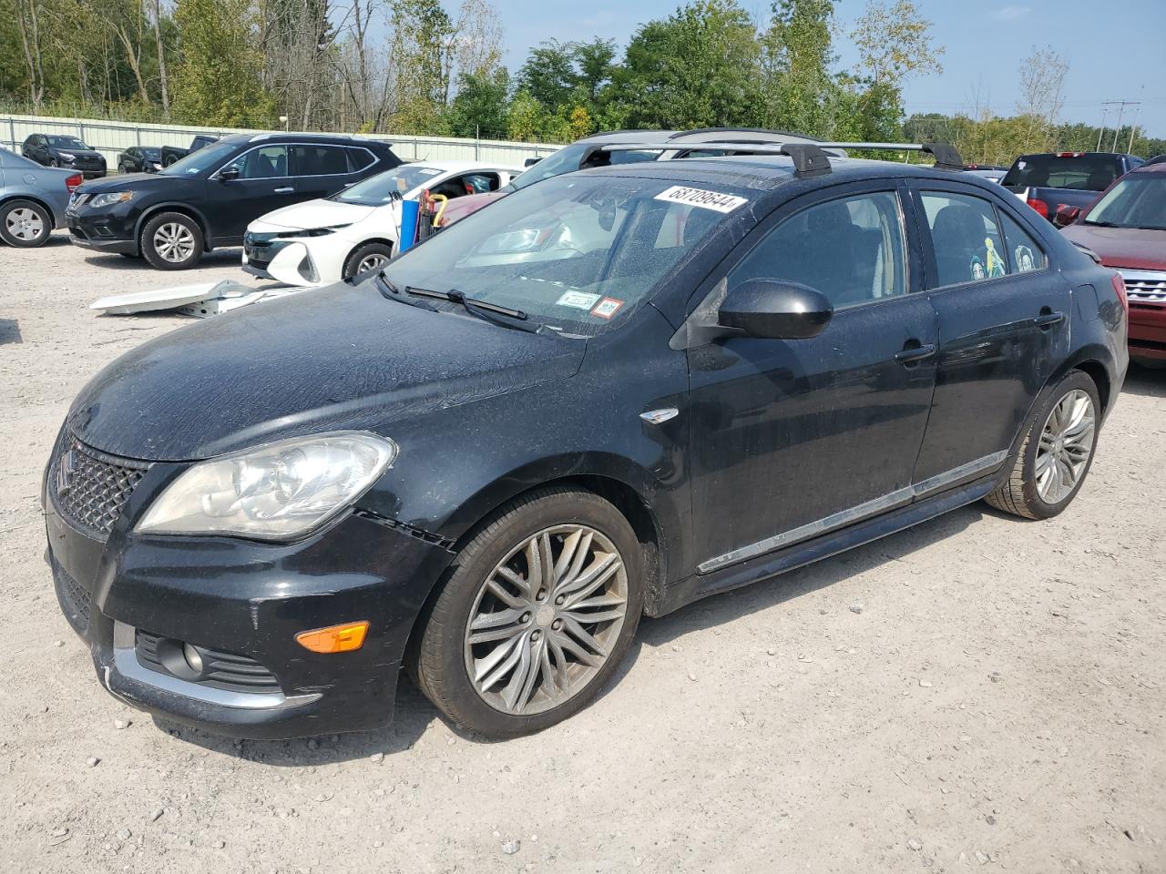 SUZUKI Kizashi Sp 2013