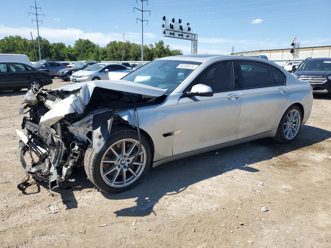 BMW 750 LXI 2013