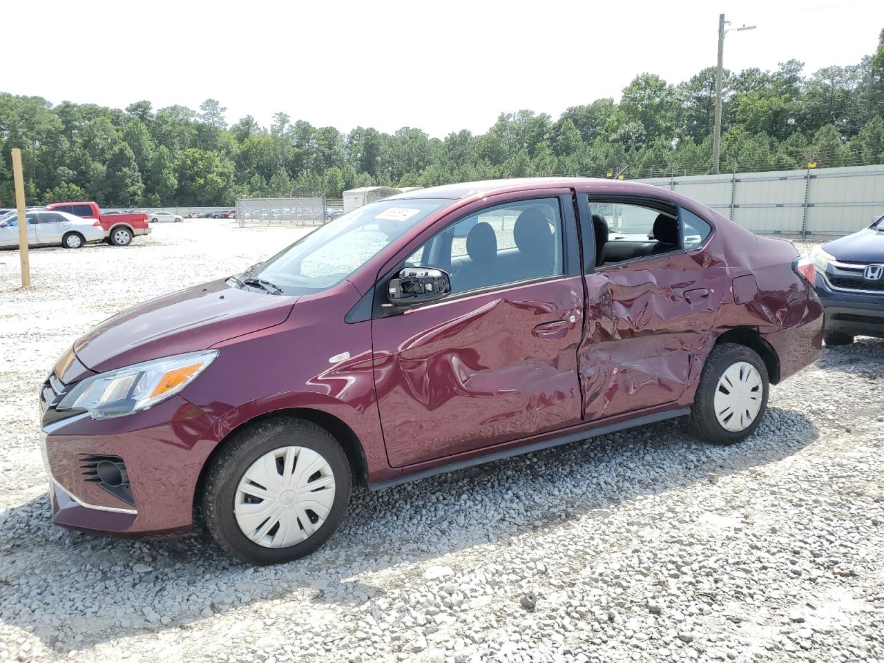 MITSUBISHI MIRAGE G4 2023