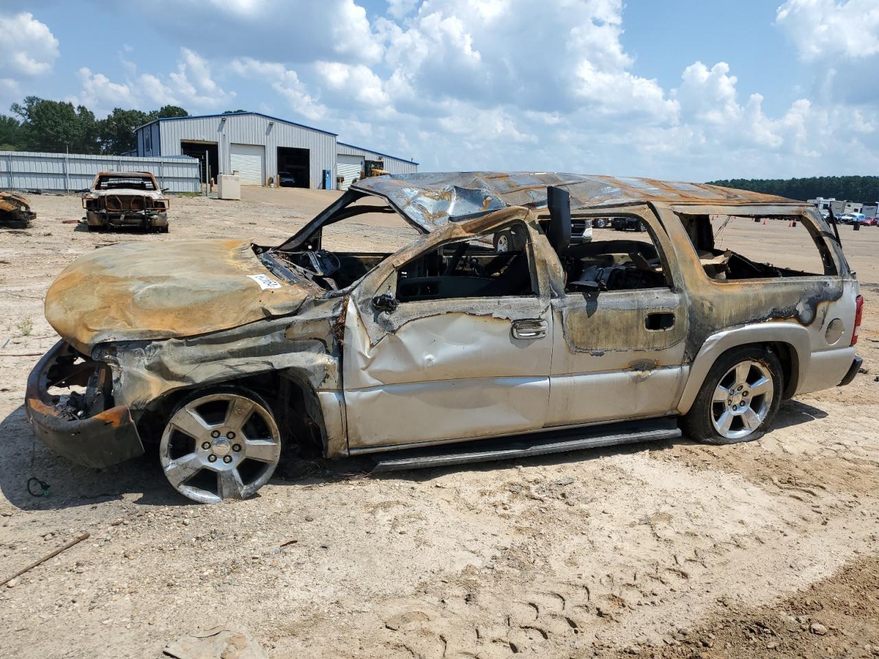 CHEVROLET Suburban C 2005