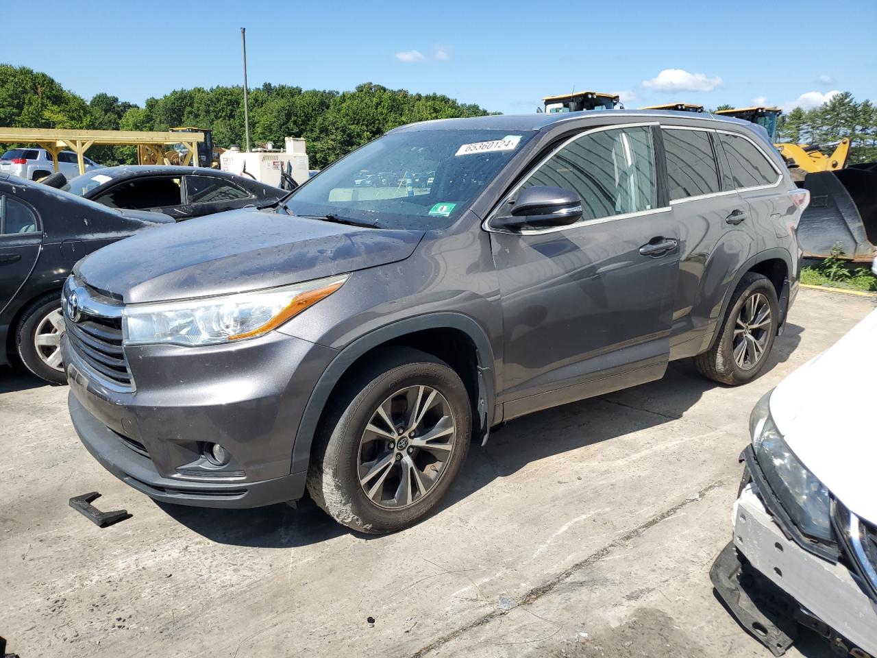 TOYOTA HIGHLANDER 2016