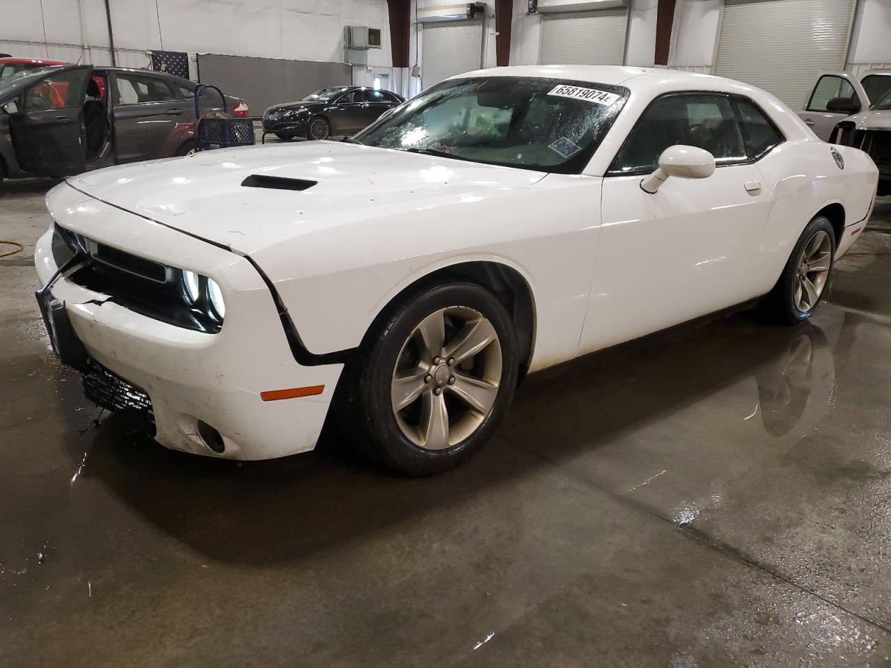 DODGE CHALLENGER 2017