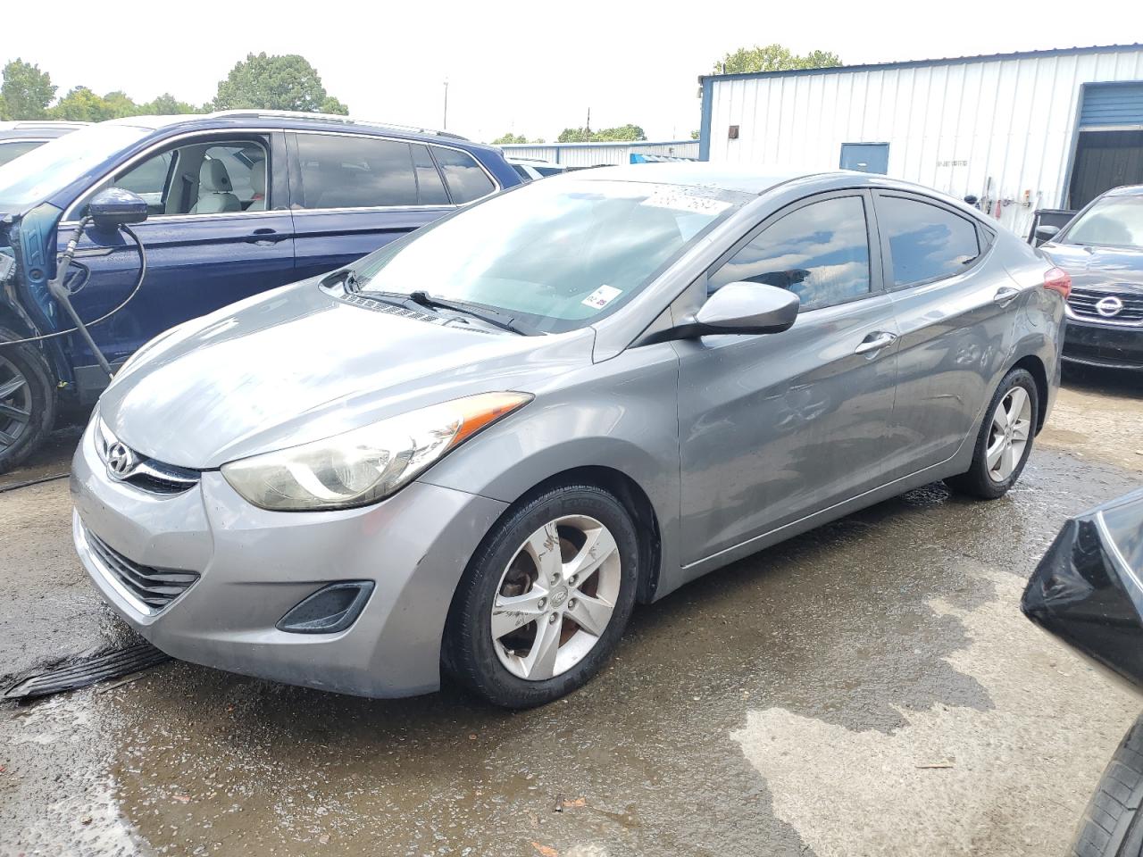 HYUNDAI ELANTRA GL 2013