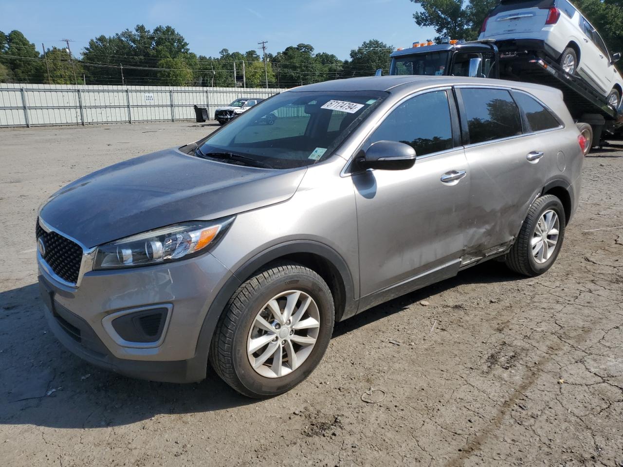 KIA SORENTO LX 2017