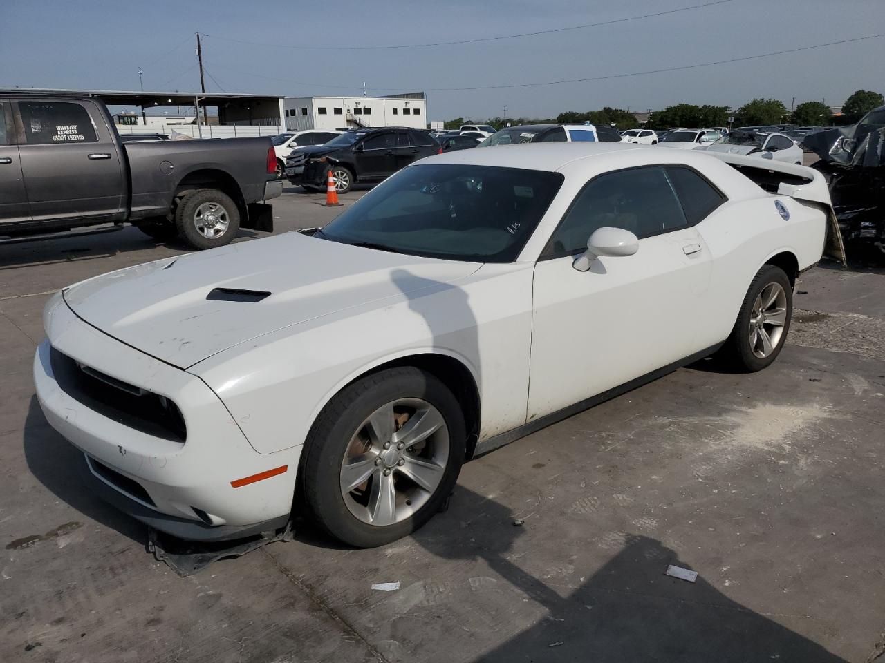 DODGE CHALLENGER 2015