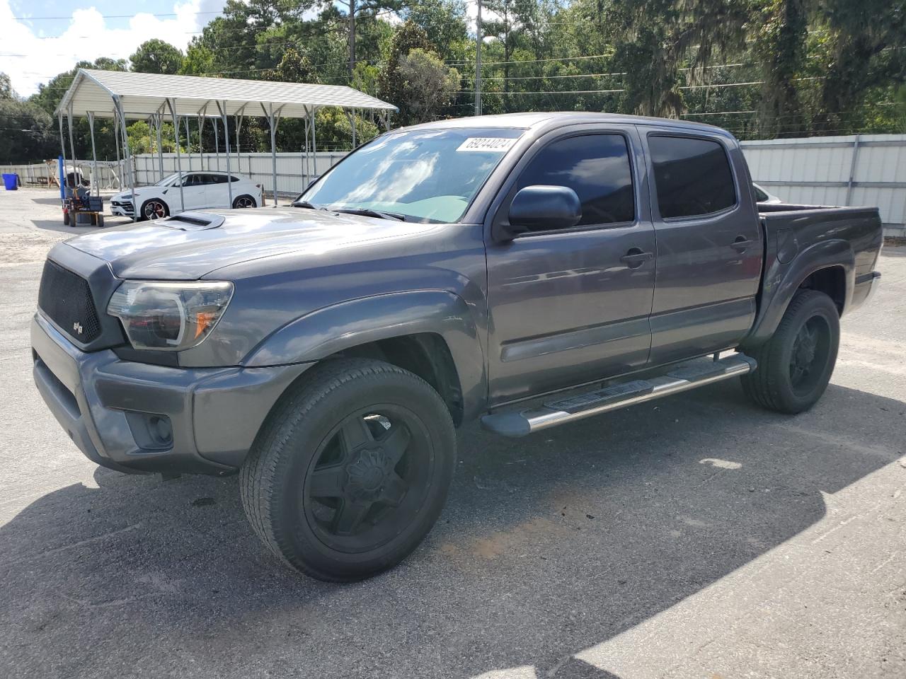 TOYOTA TACOMA DOU 2012