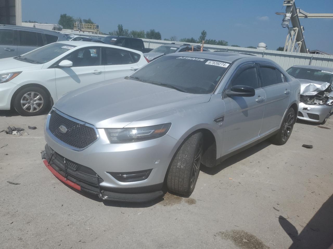 FORD TAURUS SHO 2013