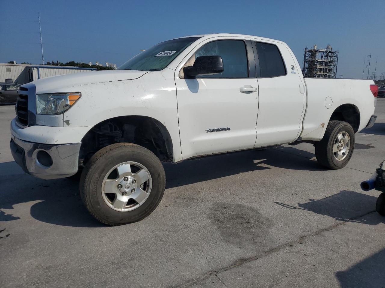 TOYOTA TUNDRA DOU 2013