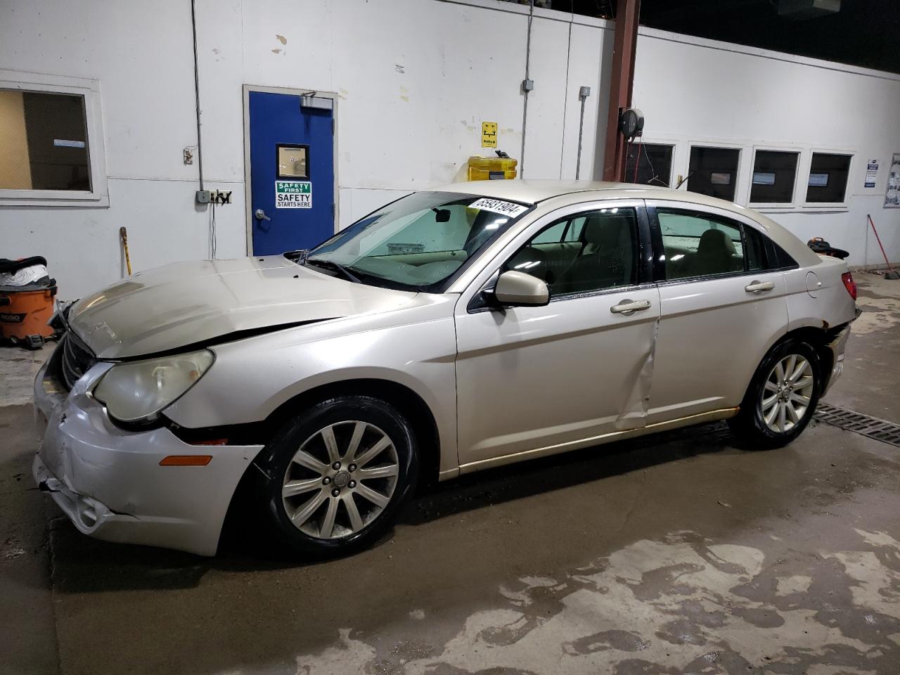 CHRYSLER SEBRING LI 2010