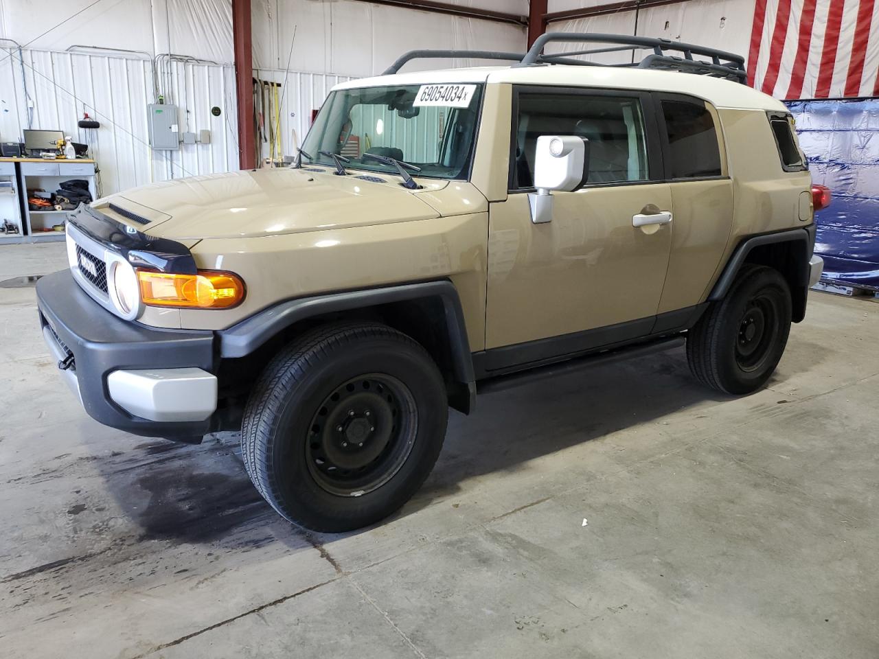 TOYOTA FJ CRUISER 2012
