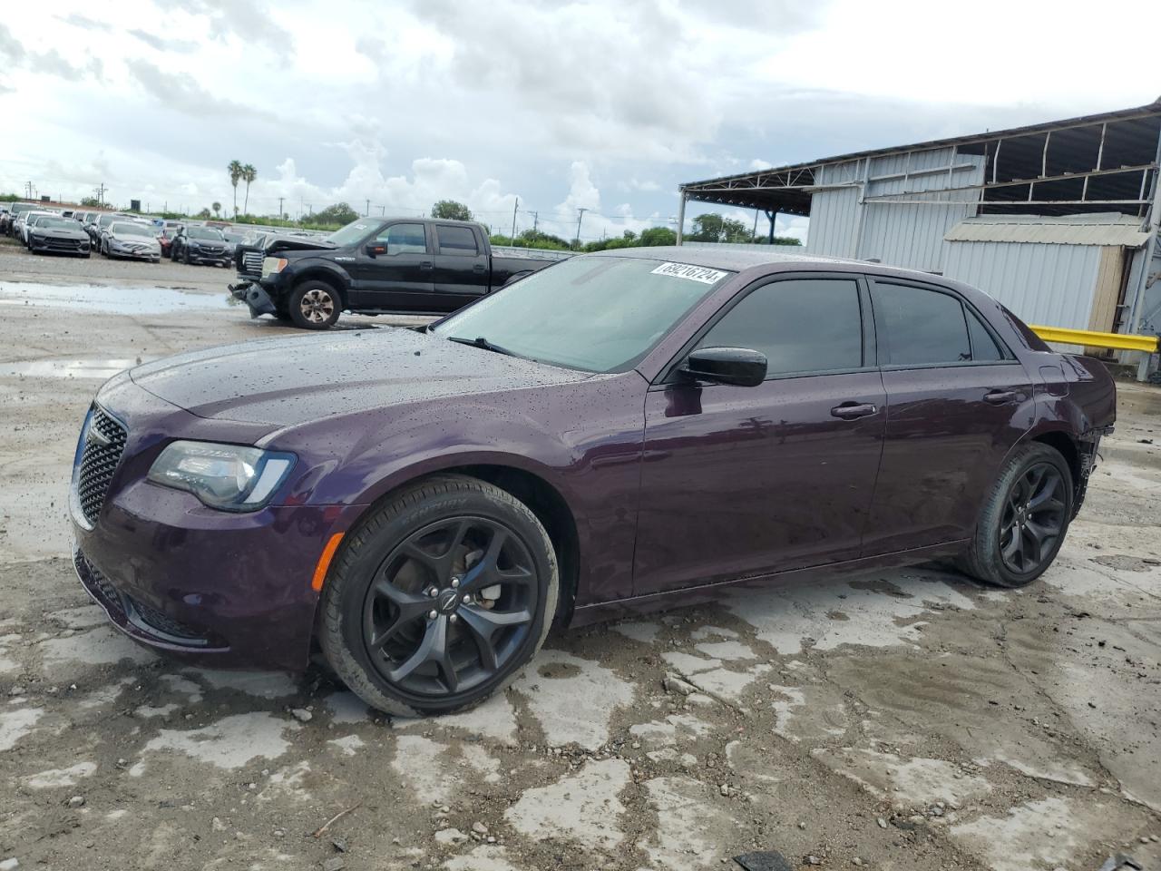 CHRYSLER 300 TOURIN 2021