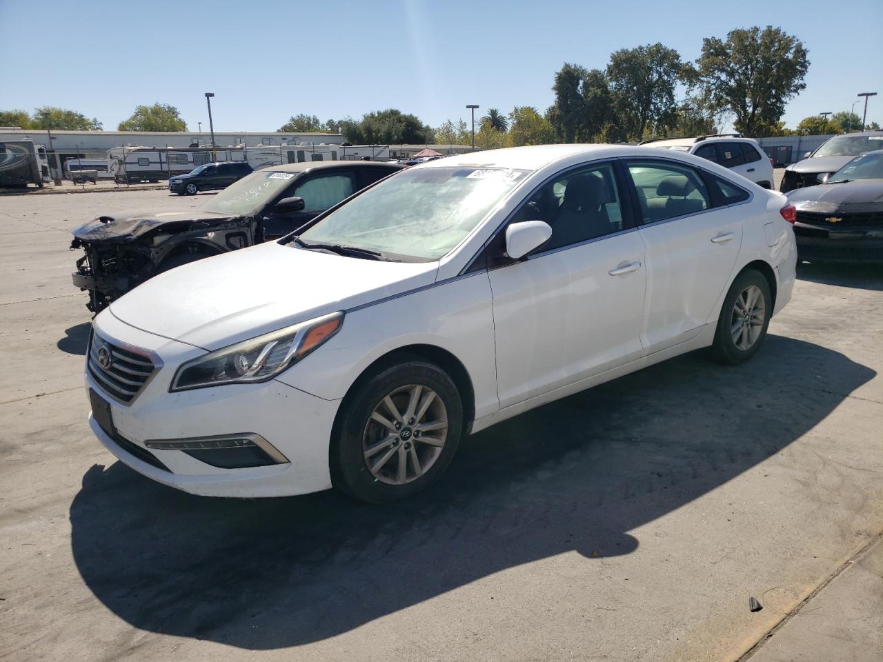 HYUNDAI Sonata 2015