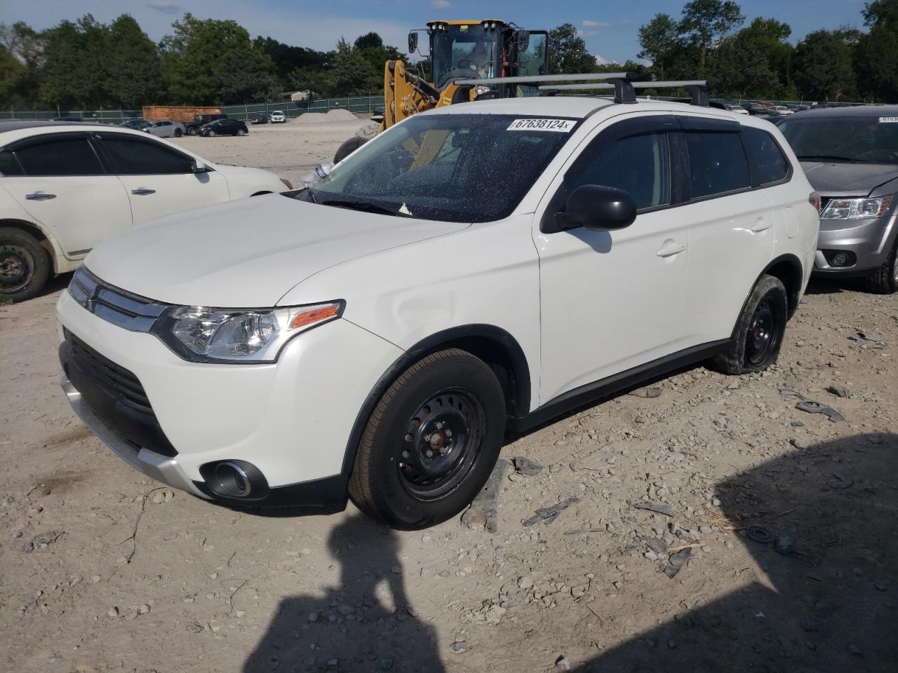 MITSUBISHI OUTLANDER 2015