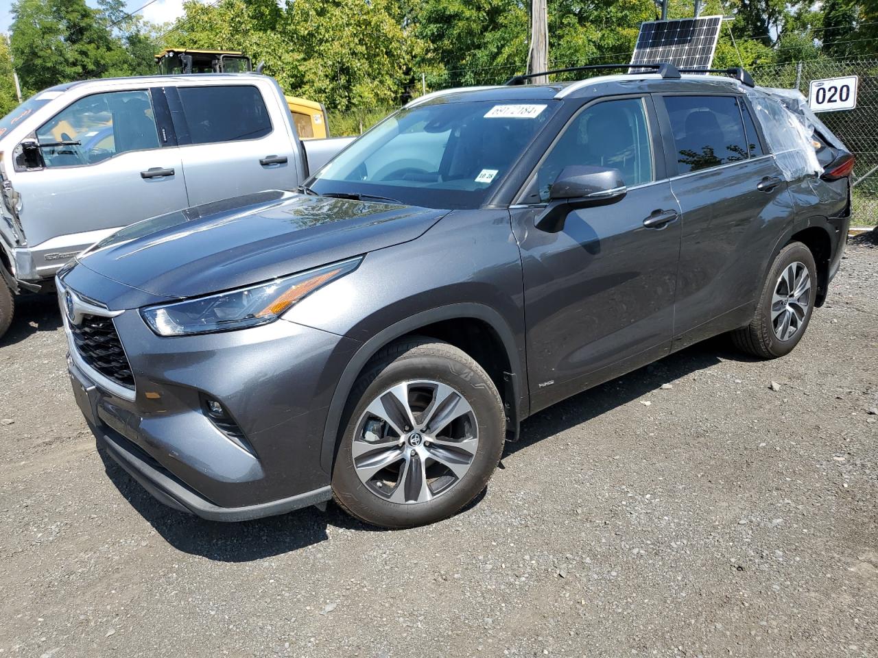 TOYOTA HIGHLANDER 2023
