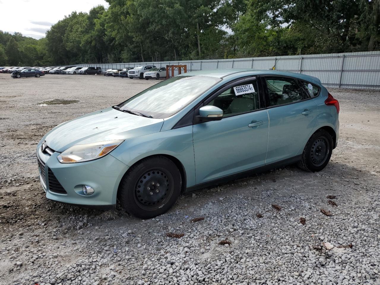 FORD FOCUS SE 2012