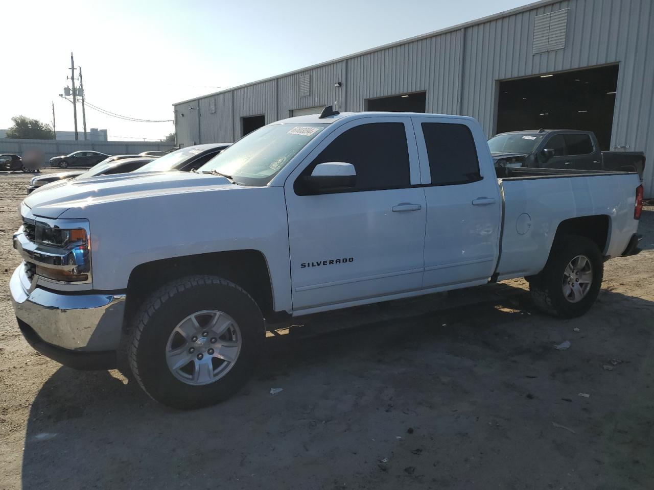 CHEVROLET SILVERADO 2018