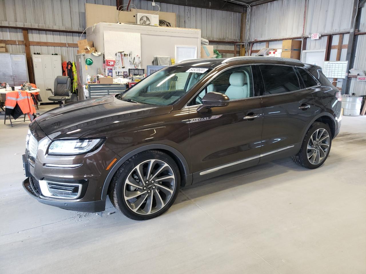 LINCOLN NAUTILUS R 2020