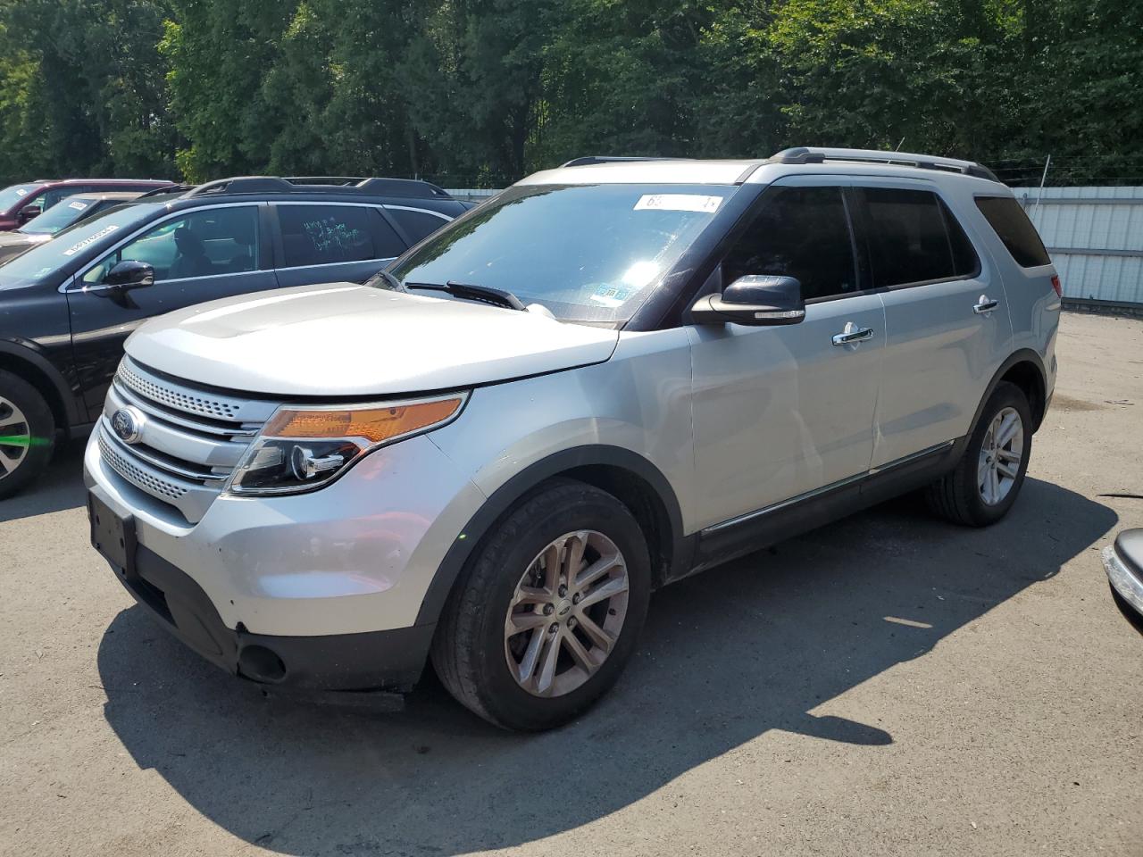 FORD EXPLORER X 2015