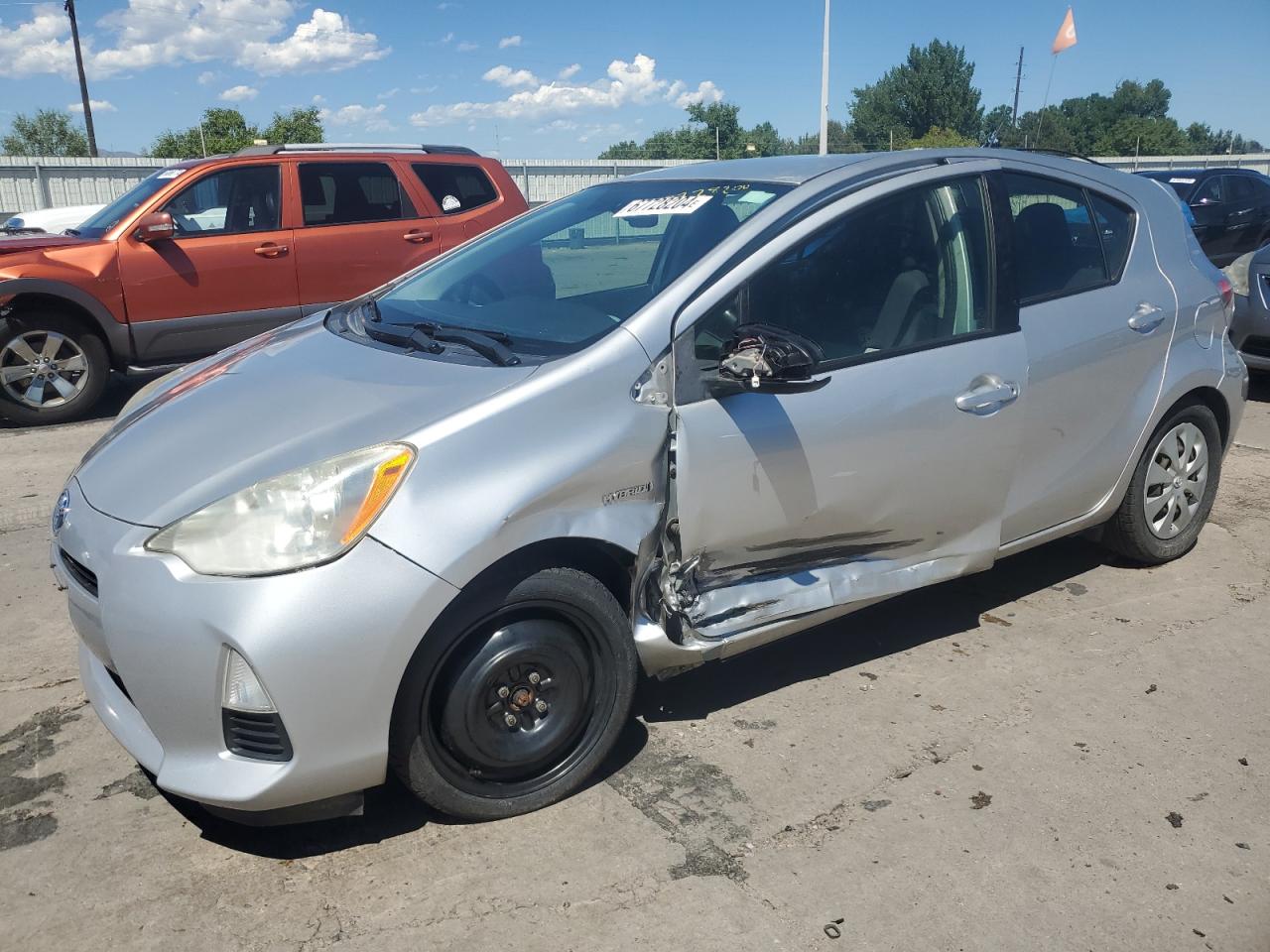 TOYOTA Prius C 2012
