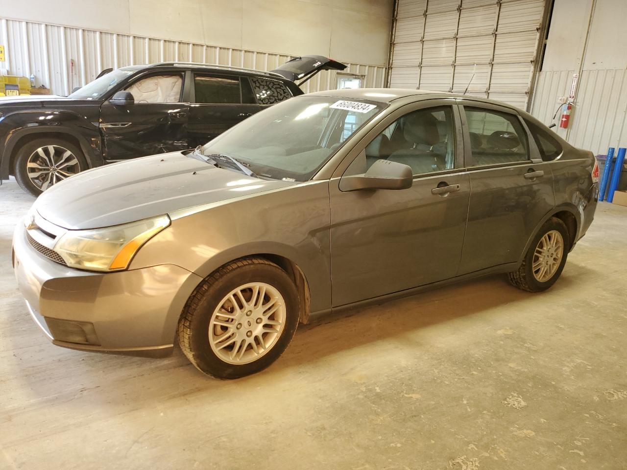 FORD FOCUS SE 2010