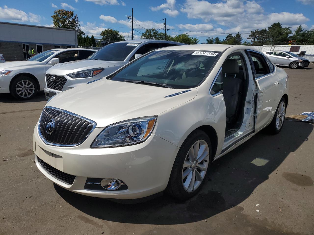 BUICK VERANO 2012