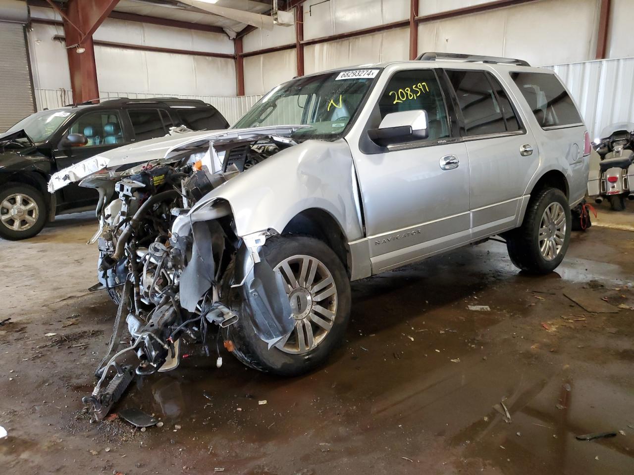 LINCOLN NAVIGATOR 2013