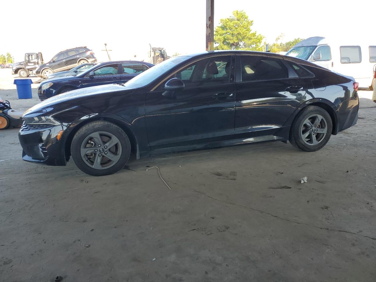 KIA K5 LX 2021